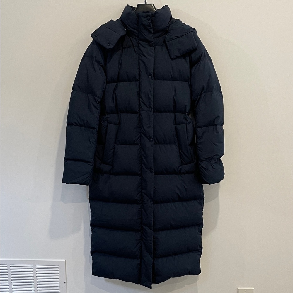 Lululemon Wunder Puff Long Jacket in True Navy